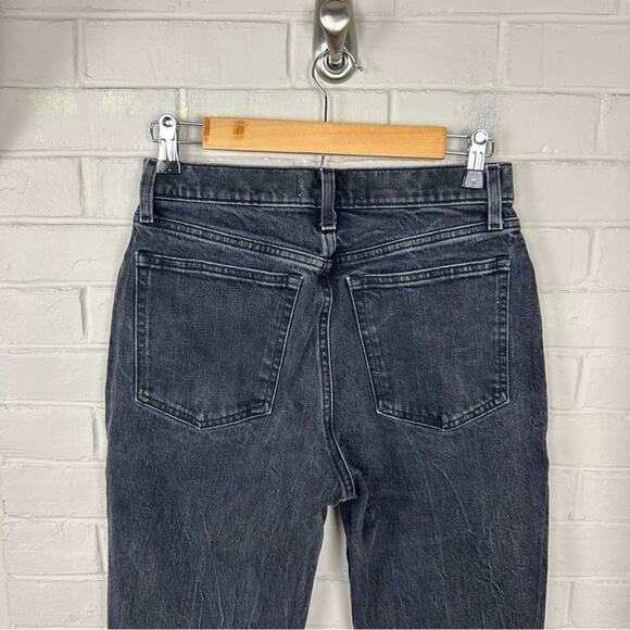 Abercrombie & Fitch Black Distressed High Rise Mom Jeans Size 28/6R - Picture 9 of 10